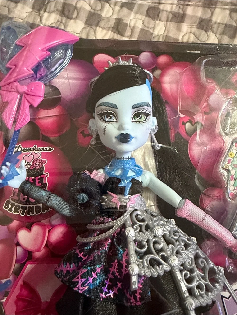 Monster High Scary Sweet Birthday Doll New in package